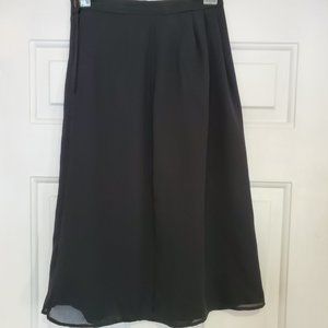 BYER OF CALIFORNIA A-Line Black Party Skirt Junior Size 7 Zipper Back 100% Poly